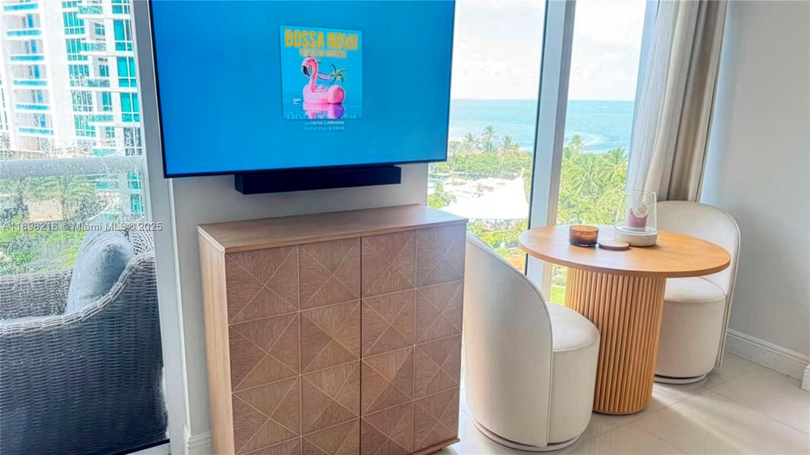 image HARBOUR HOUSE7