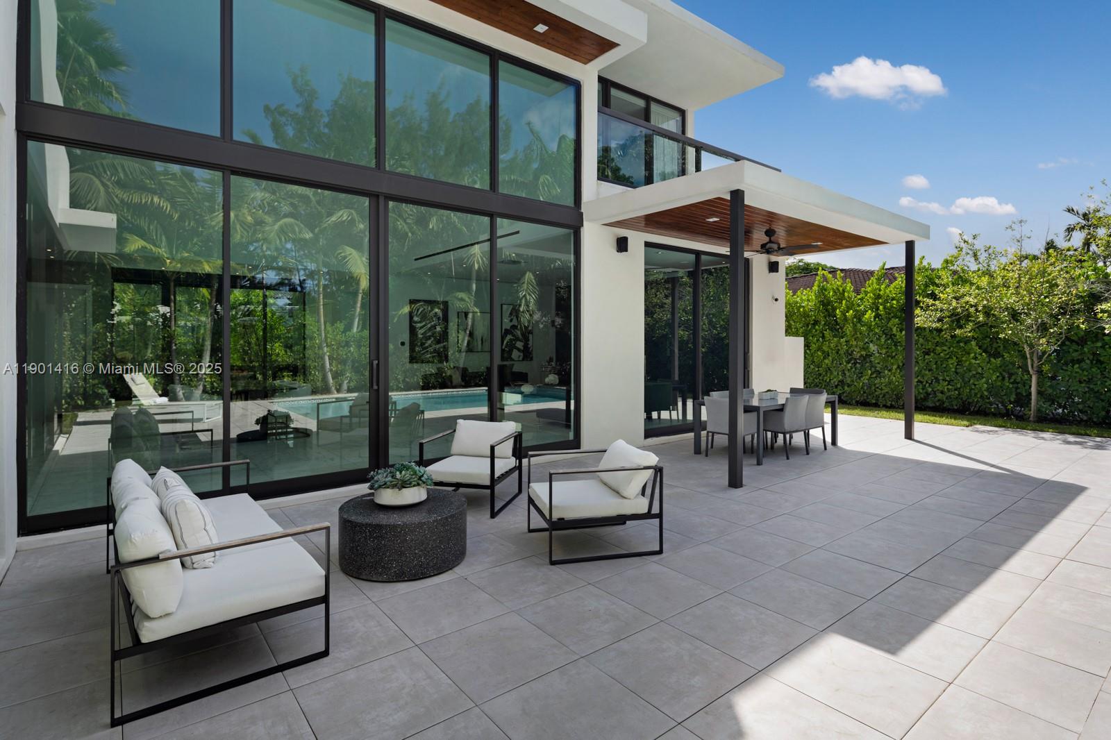 4520 N Meridian Ave Miami Beach, FL 33140