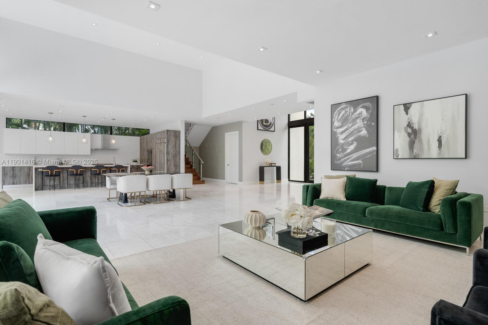 4520 N Meridian Ave Miami Beach, FL 33140