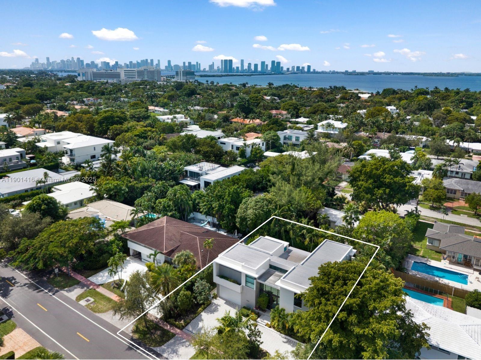 4520 N Meridian Ave Miami Beach, FL 33140