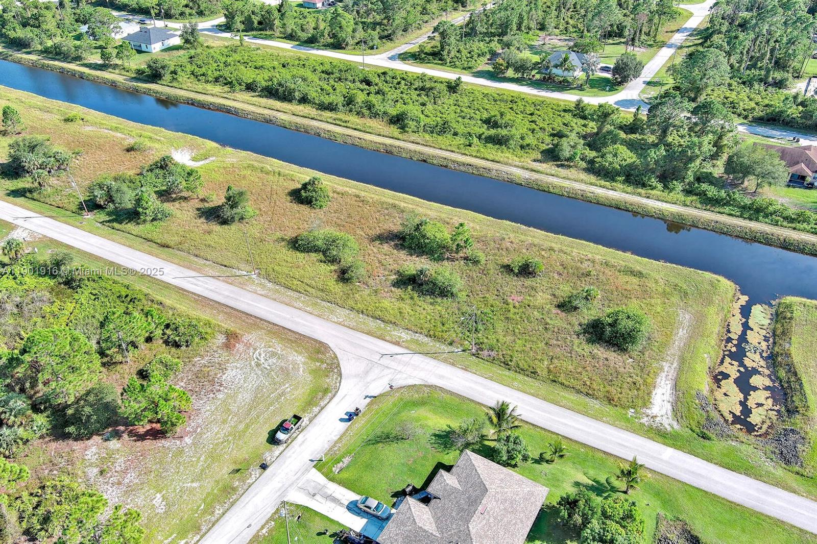 1134 Hudson St E Lehigh Acres, FL 33974