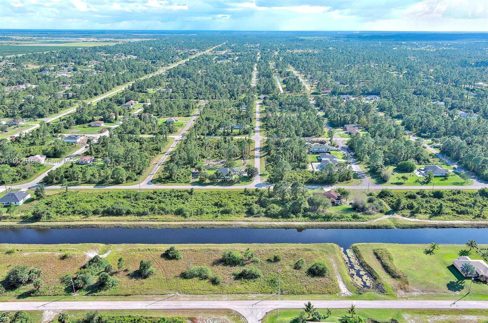 1134 Hudson St E Lehigh Acres, FL 33974