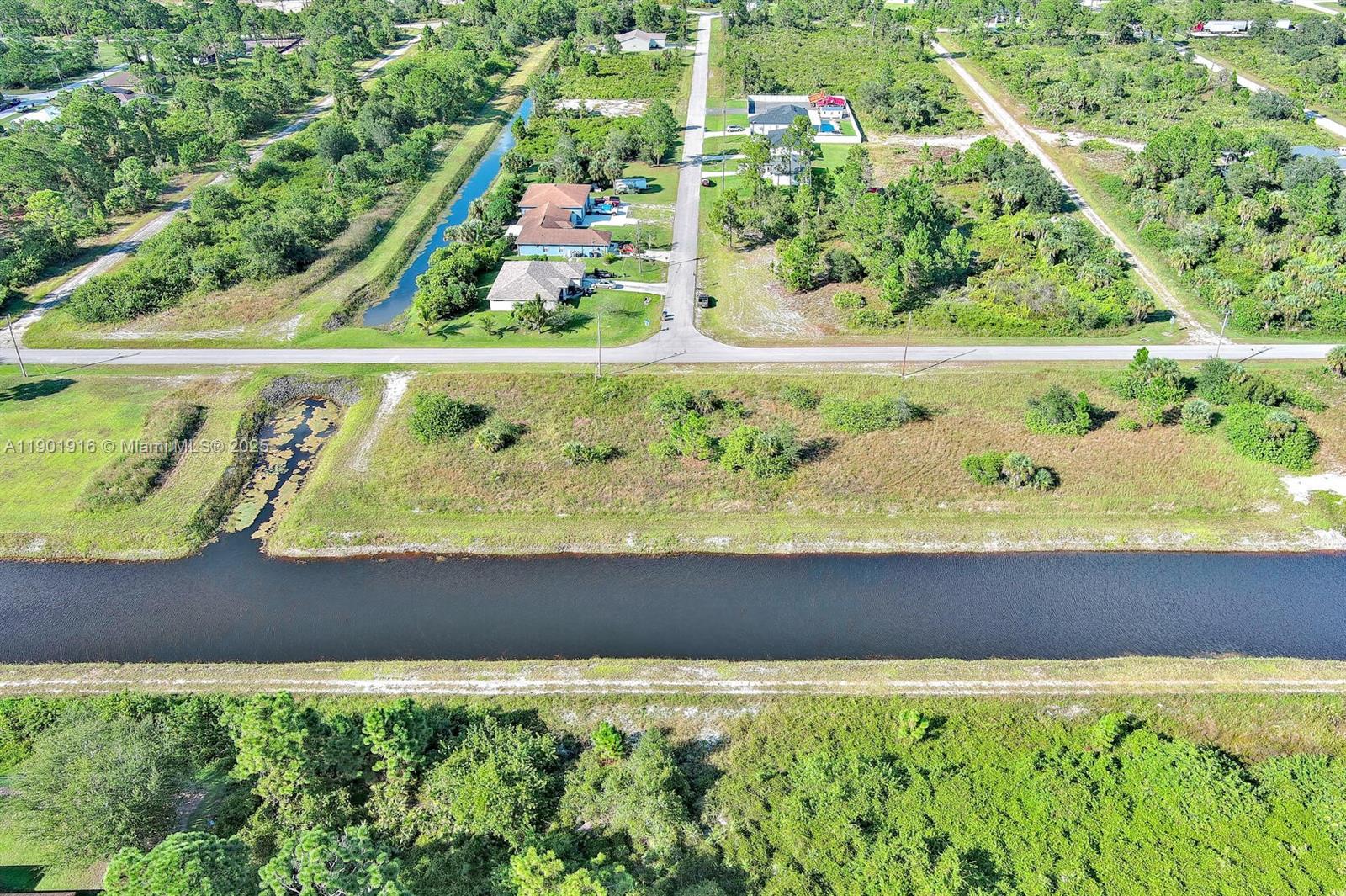 1134 Hudson St E Lehigh Acres, FL 33974