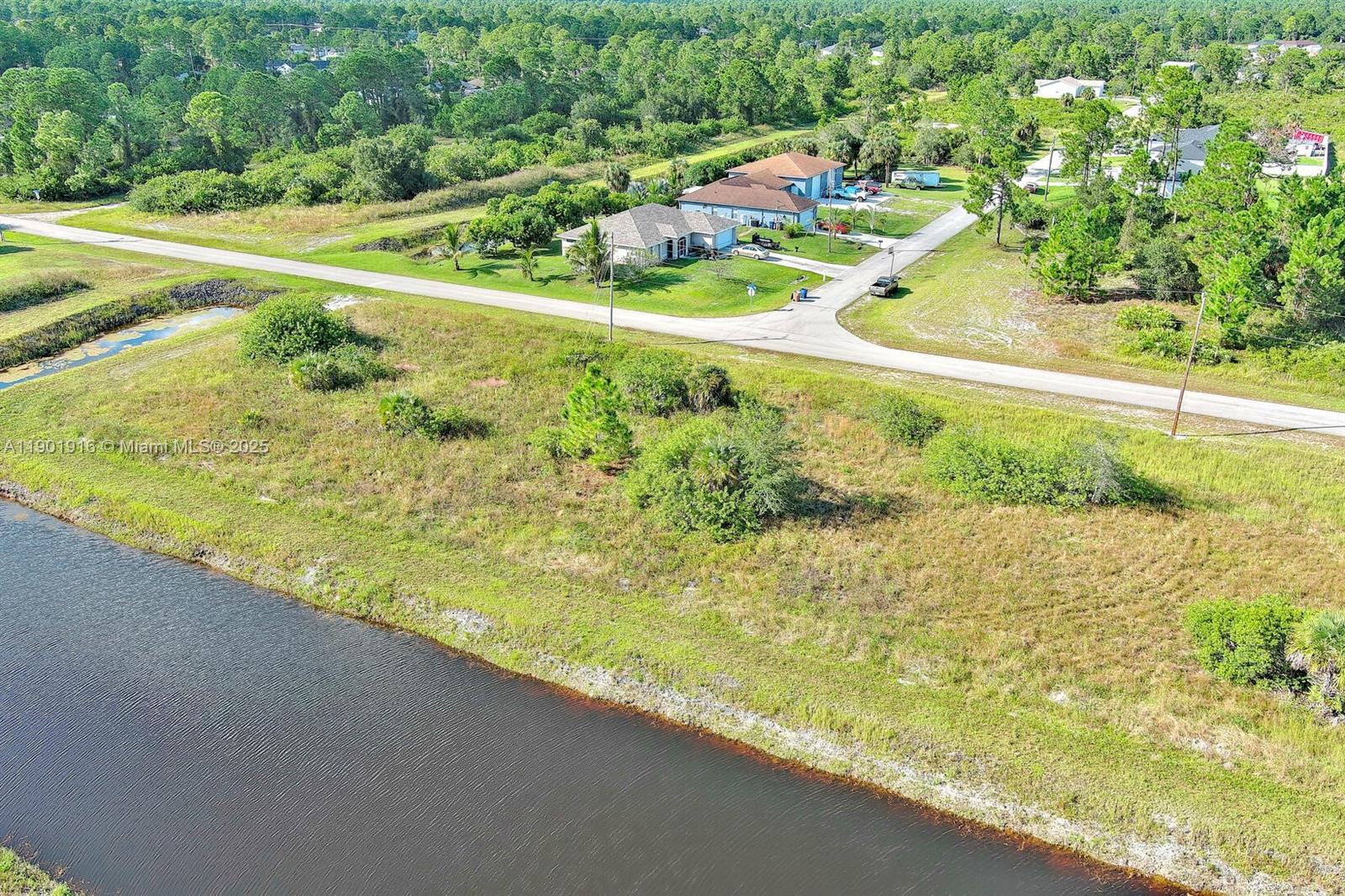 1134 Hudson St E Lehigh Acres, FL 33974