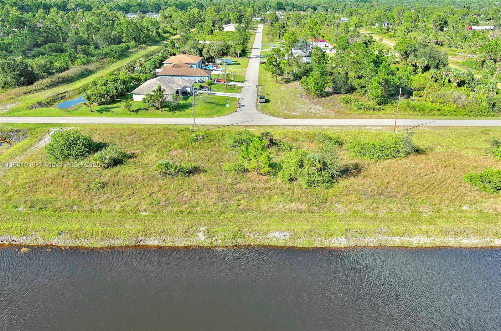 1134 Hudson St E Lehigh Acres, FL 33974