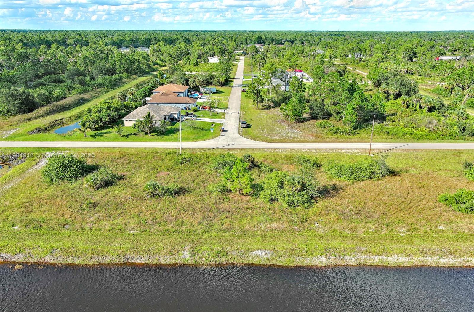 1134 Hudson St E Lehigh Acres, FL 33974