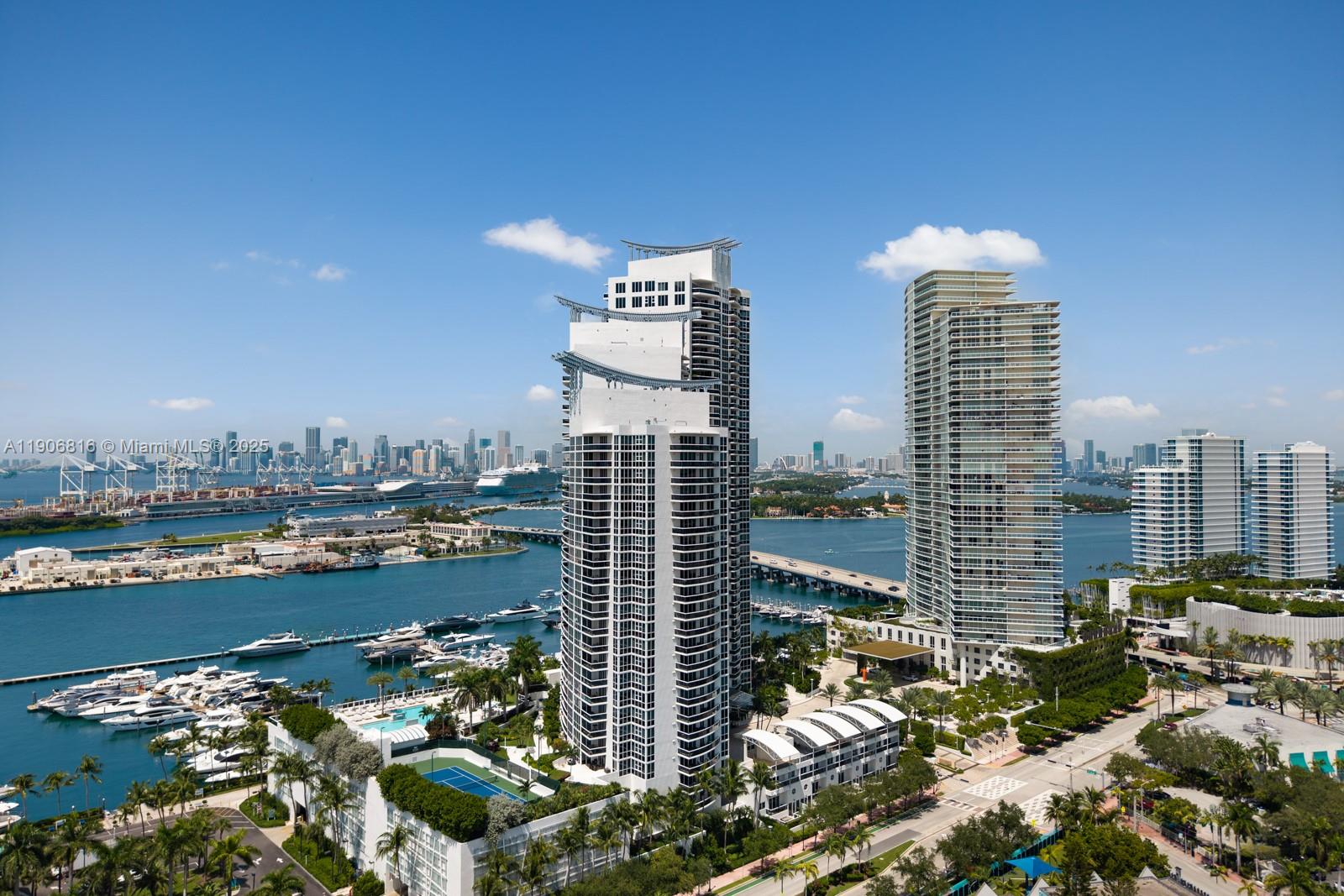 400 Alton Rd #TH-1A Miami Beach, FL 33139