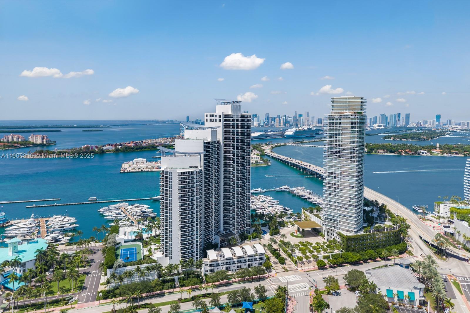 400 Alton Rd #TH-1A Miami Beach, FL 33139