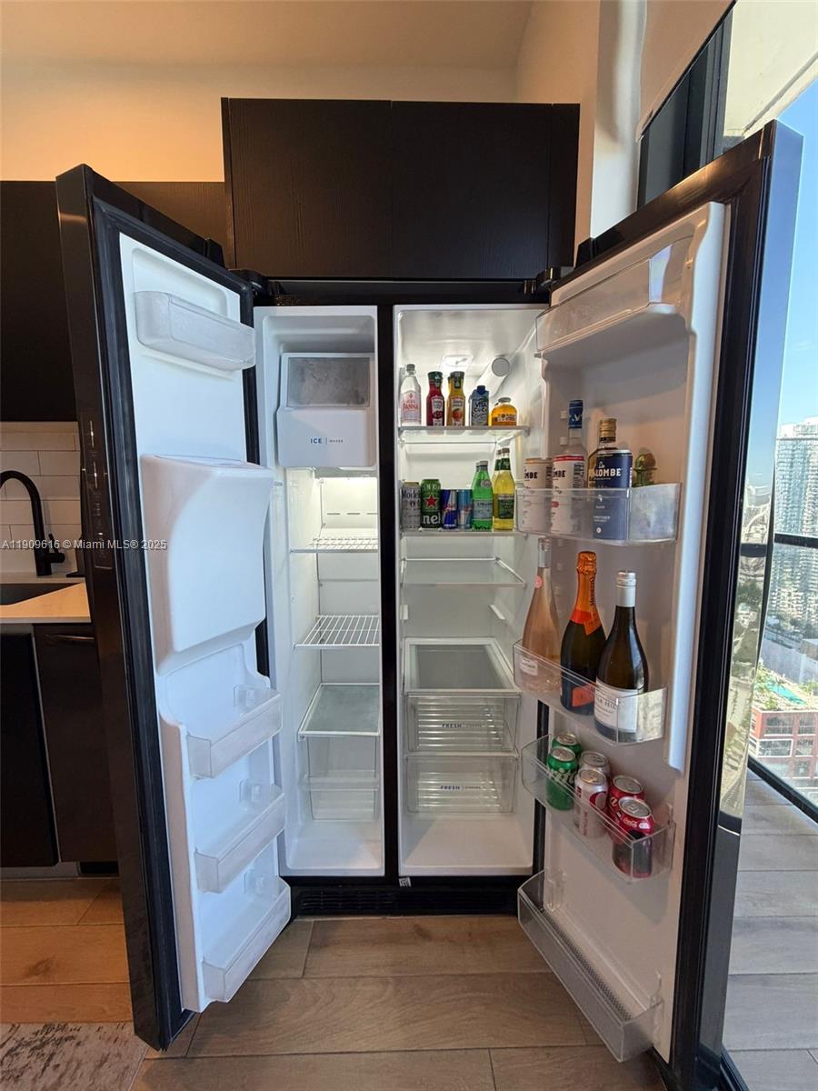 398 NE 5th St #3407 Miami, FL 33132