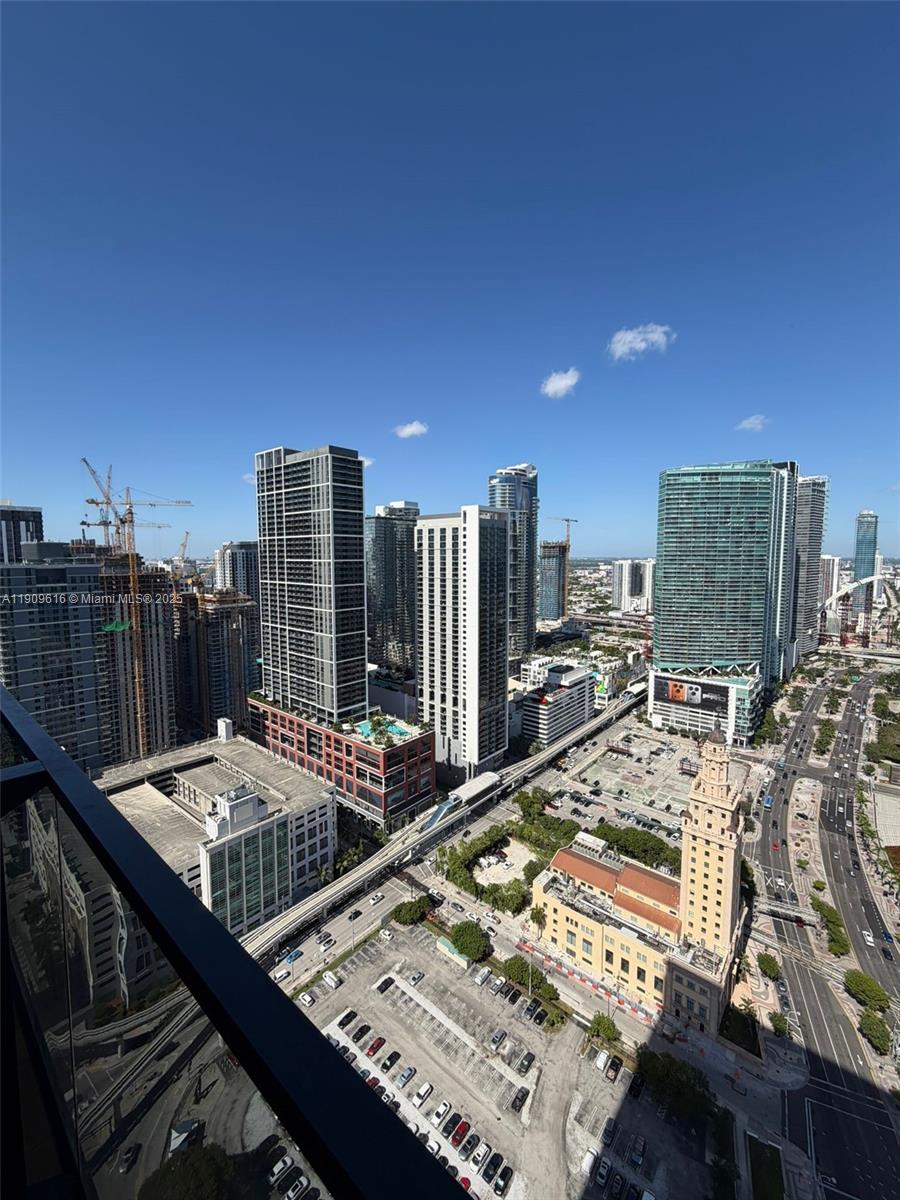 398 NE 5th St #3407 Miami, FL 33132