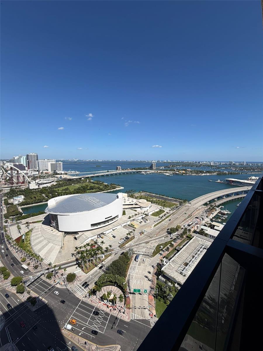 398 NE 5th St #3407 Miami, FL 33132