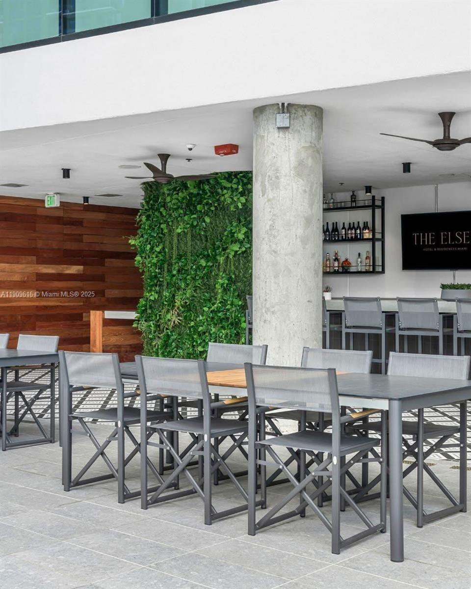 398 NE 5th St #3407 Miami, FL 33132