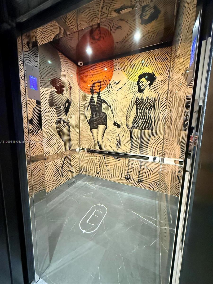 398 NE 5th St #3407 Miami, FL 33132