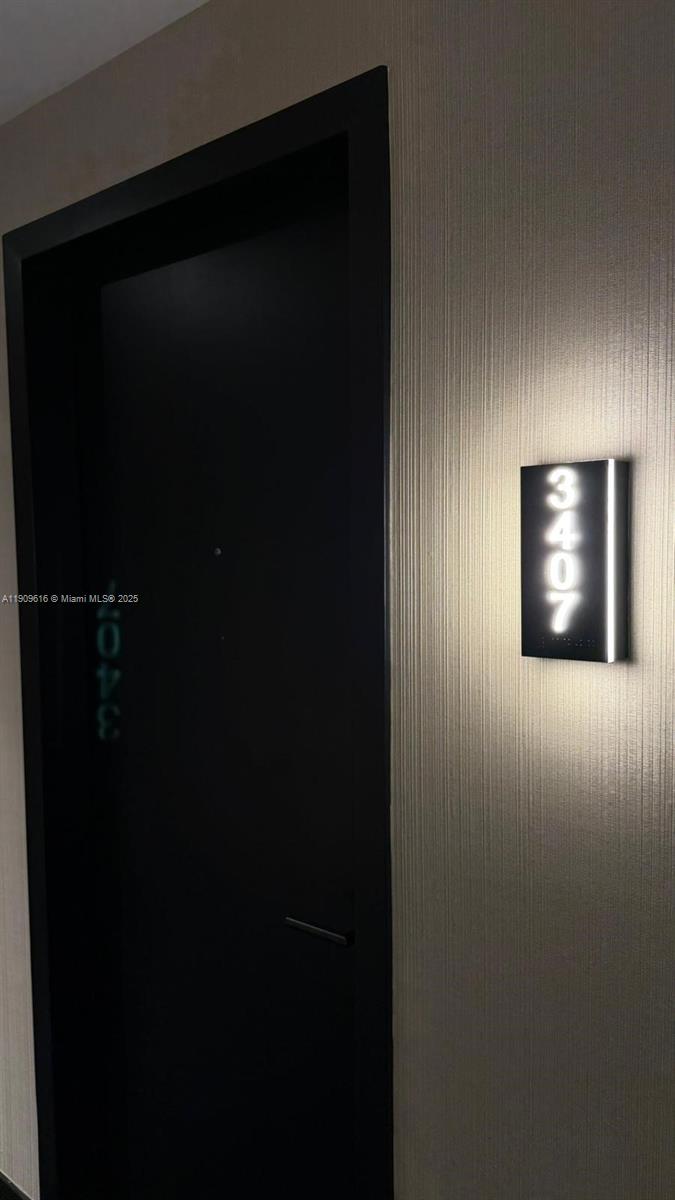 398 NE 5th St #3407 Miami, FL 33132