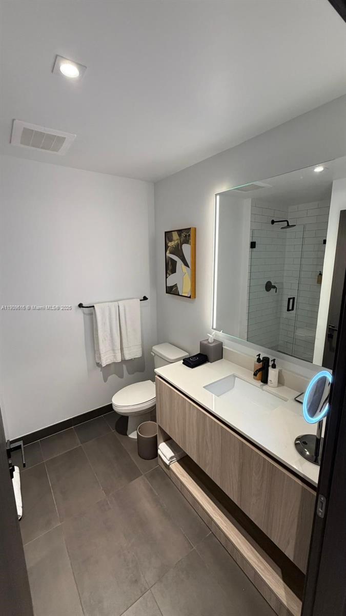 398 NE 5th St #3407 Miami, FL 33132