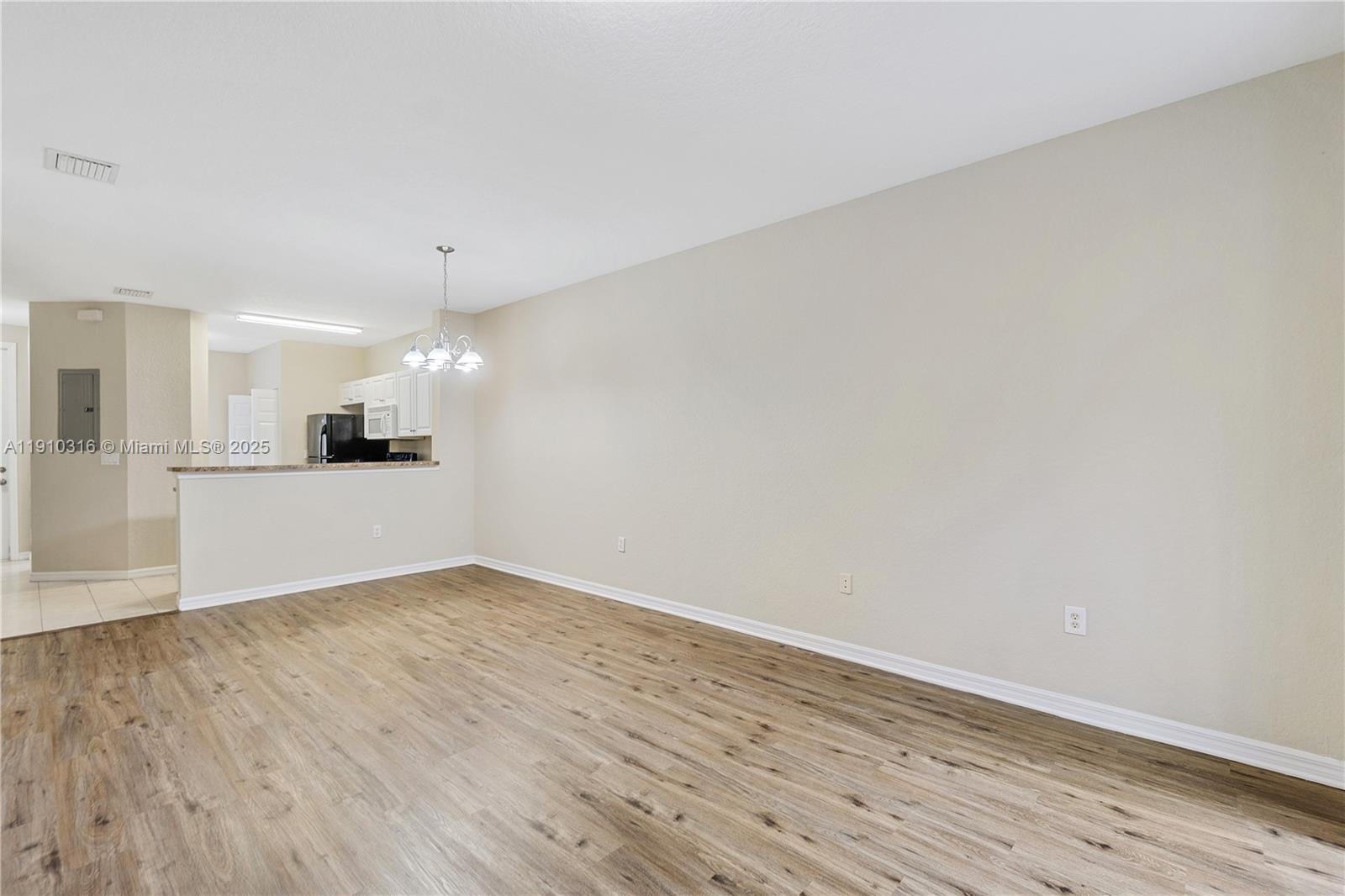 3717 Sonoma Dr Riviera Beach, FL 33404