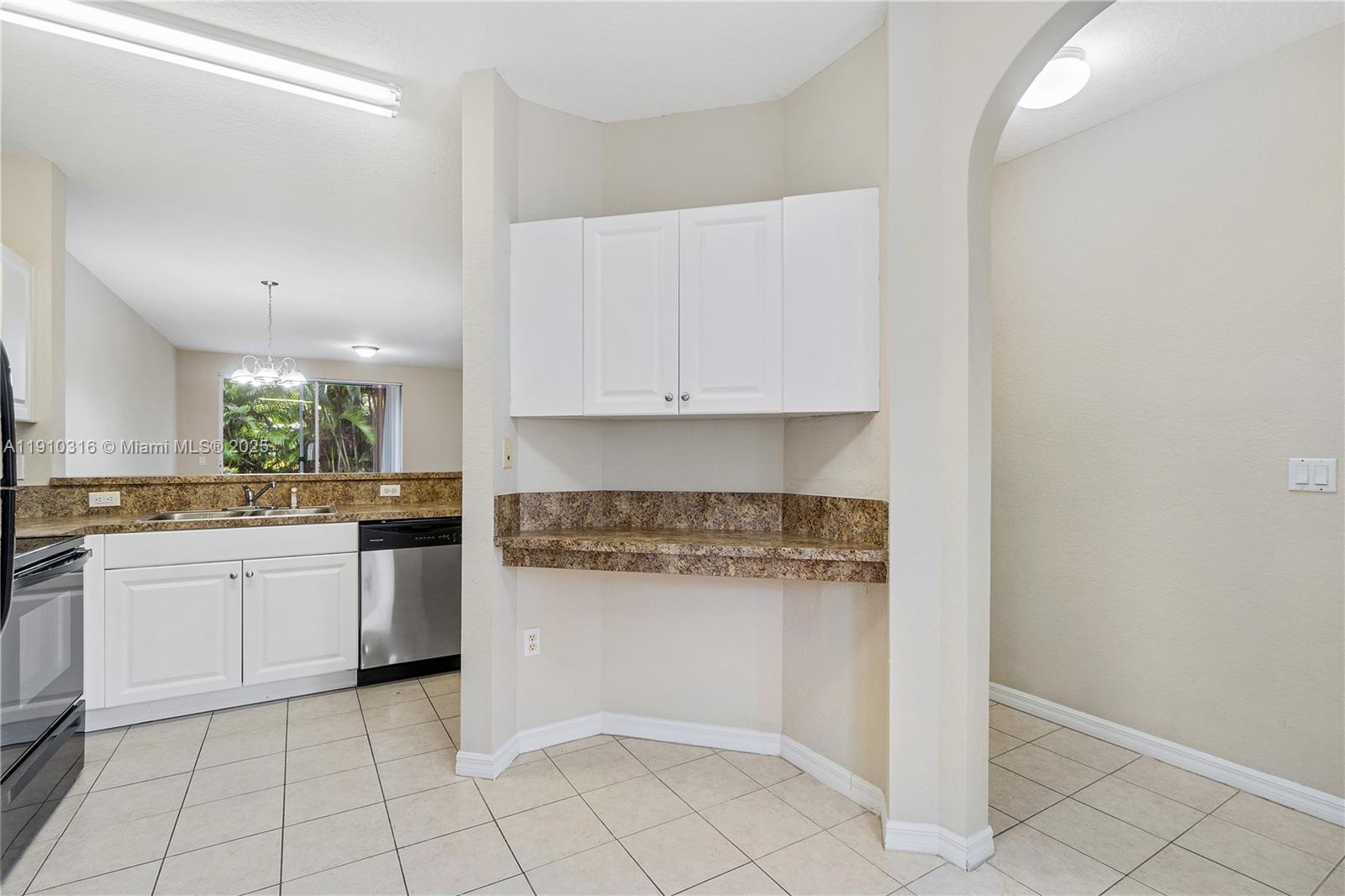 3717 Sonoma Dr Riviera Beach, FL 33404