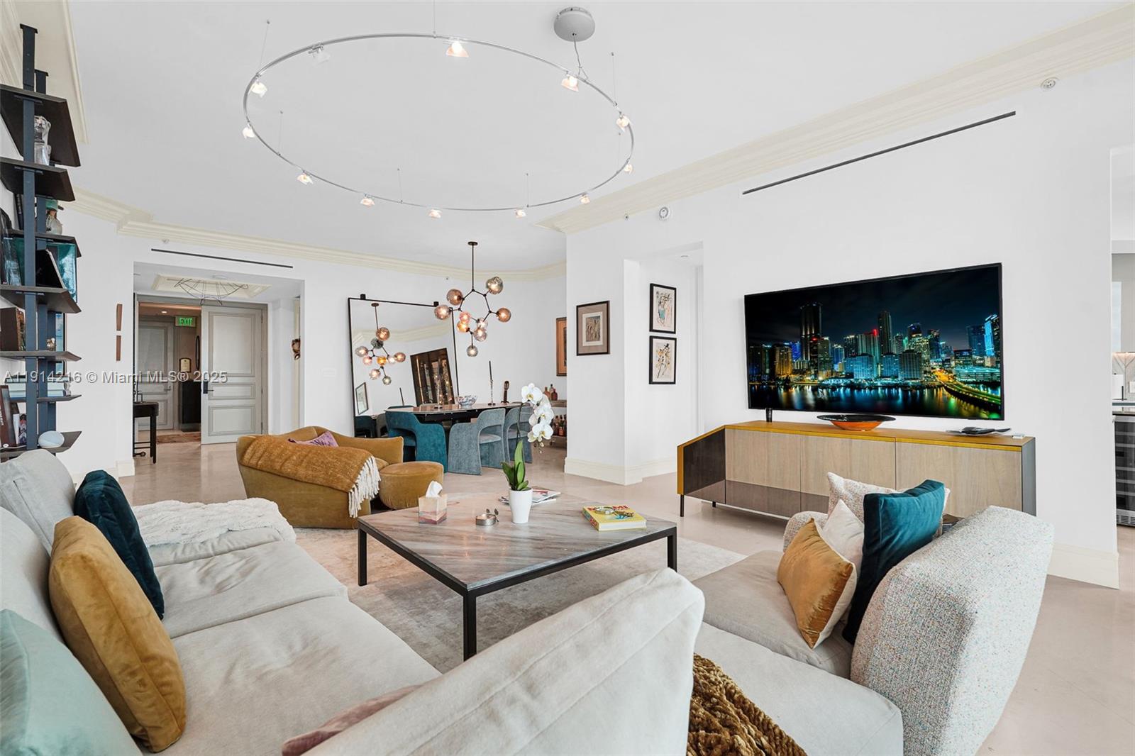 16047 Collins Ave #2102 Sunny Isles Beach, FL 33160