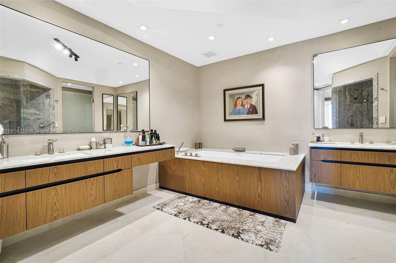 16047 Collins Ave #2102 Sunny Isles Beach, FL 33160