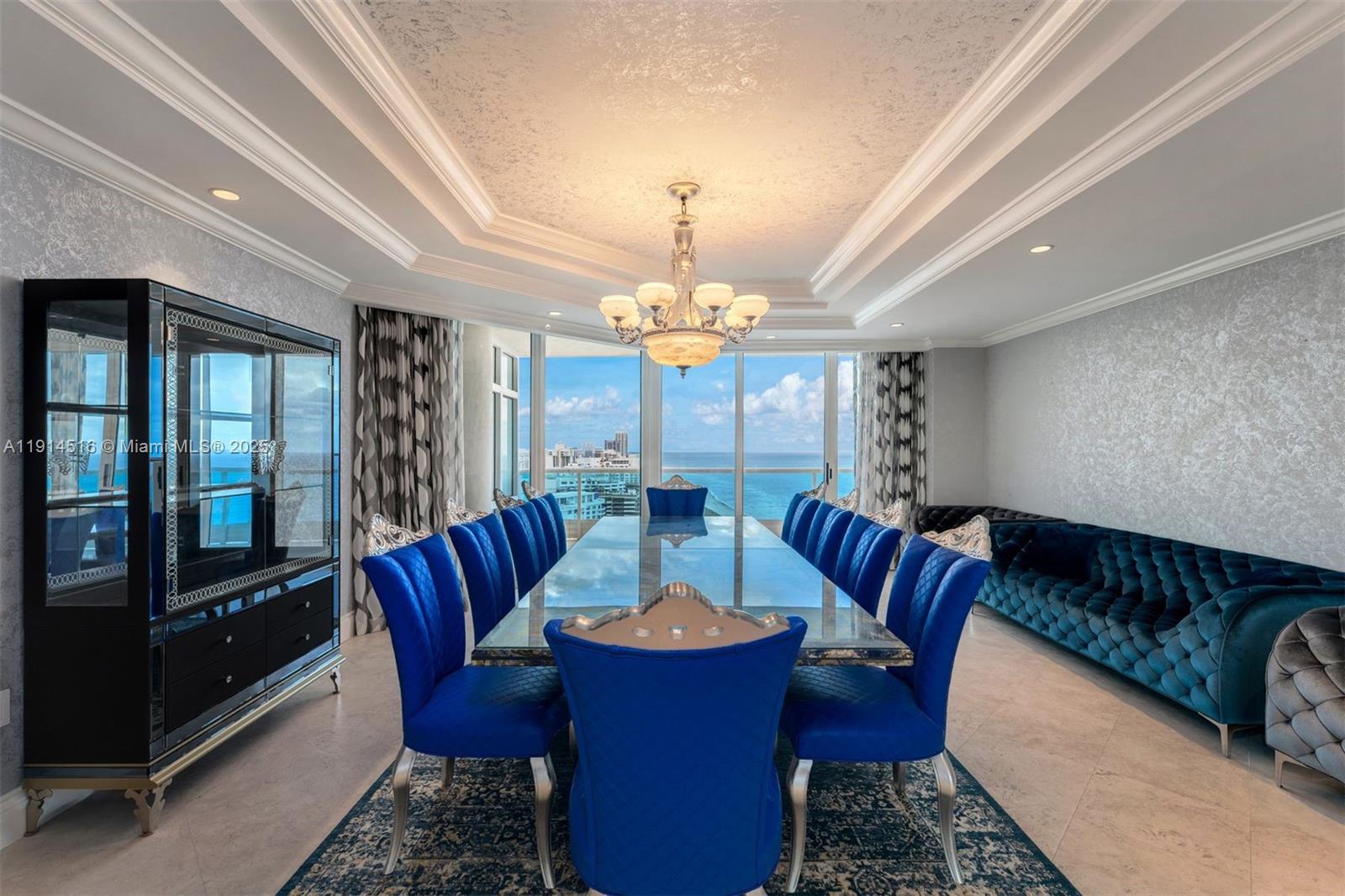 5025 Collins Ave #PH-1 Miami Beach, FL 33140