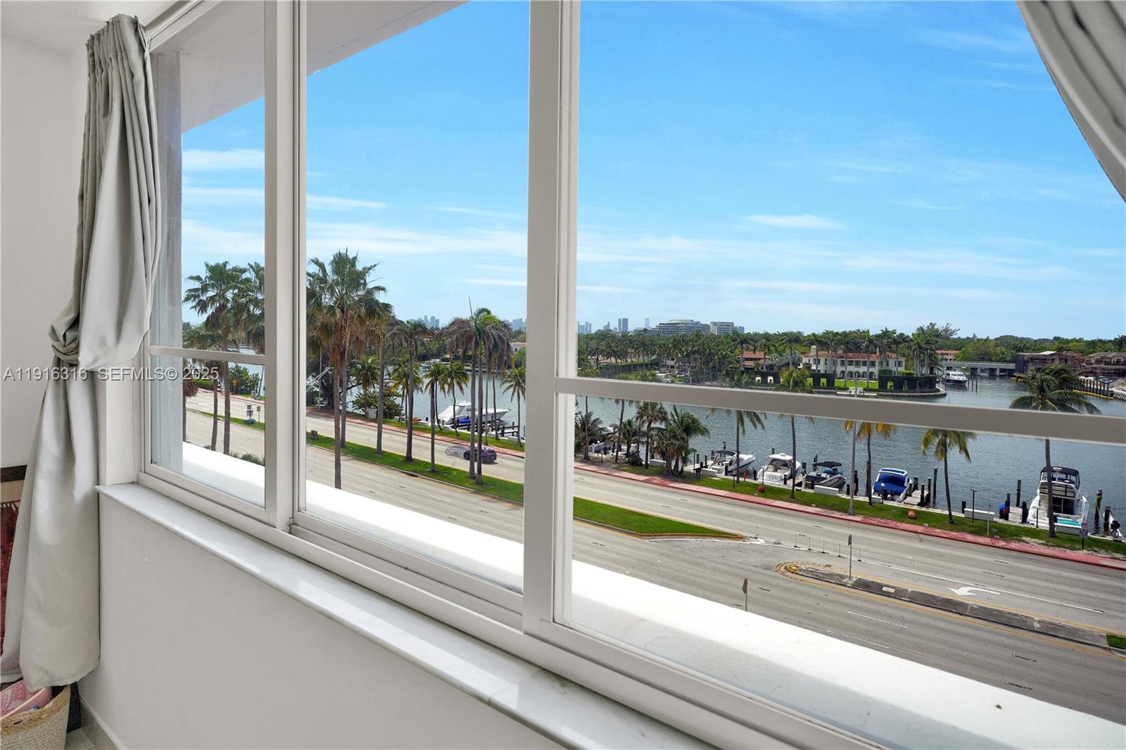 5005 Collins Ave #402 Miami Beach, FL 33140