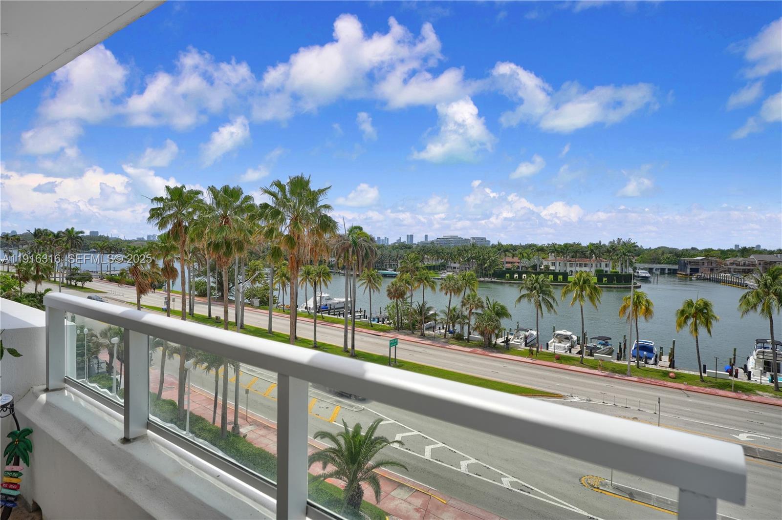 5005 Collins Ave #402 Miami Beach, FL 33140