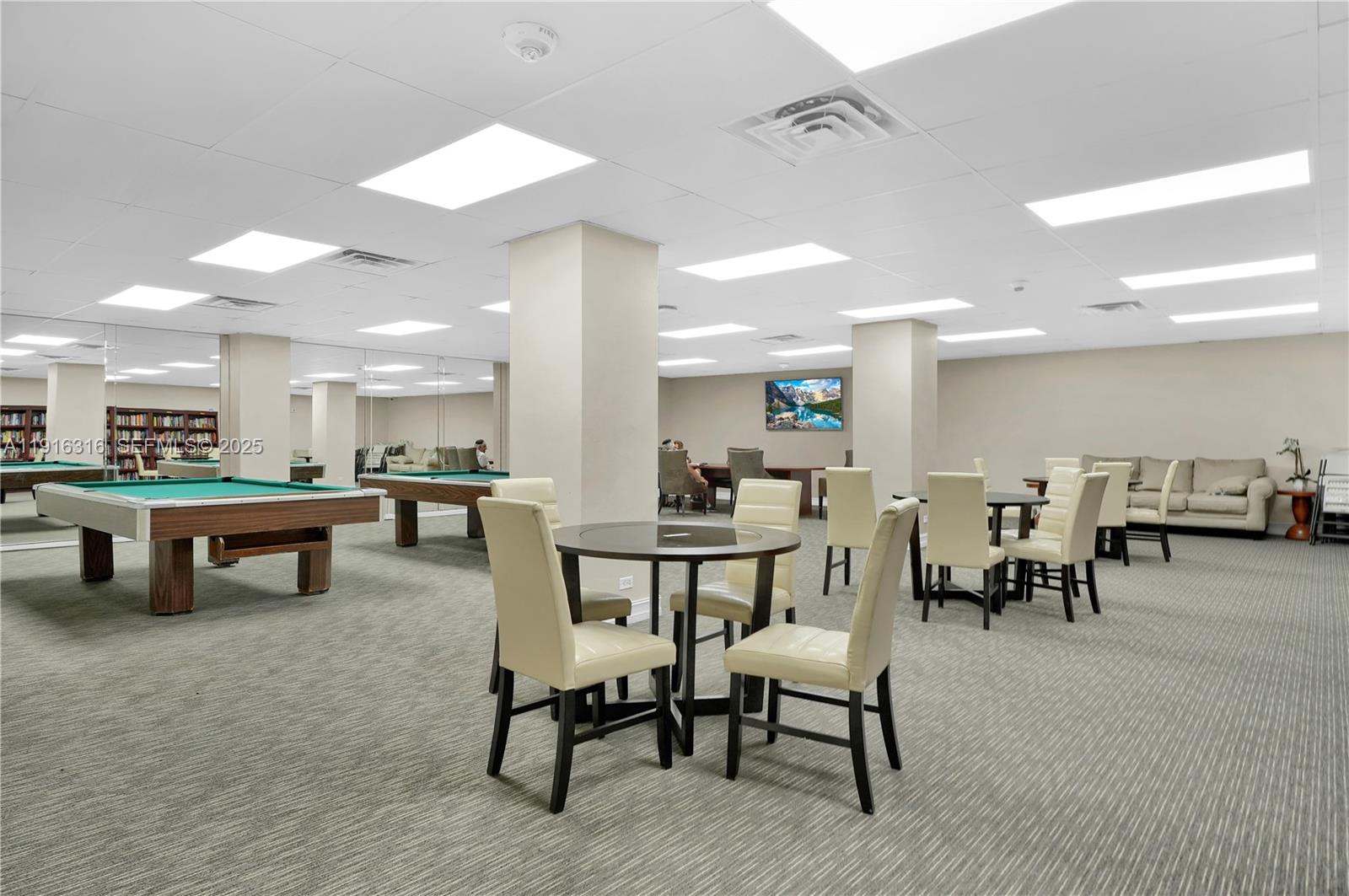 5005 Collins Ave #402 Miami Beach, FL 33140