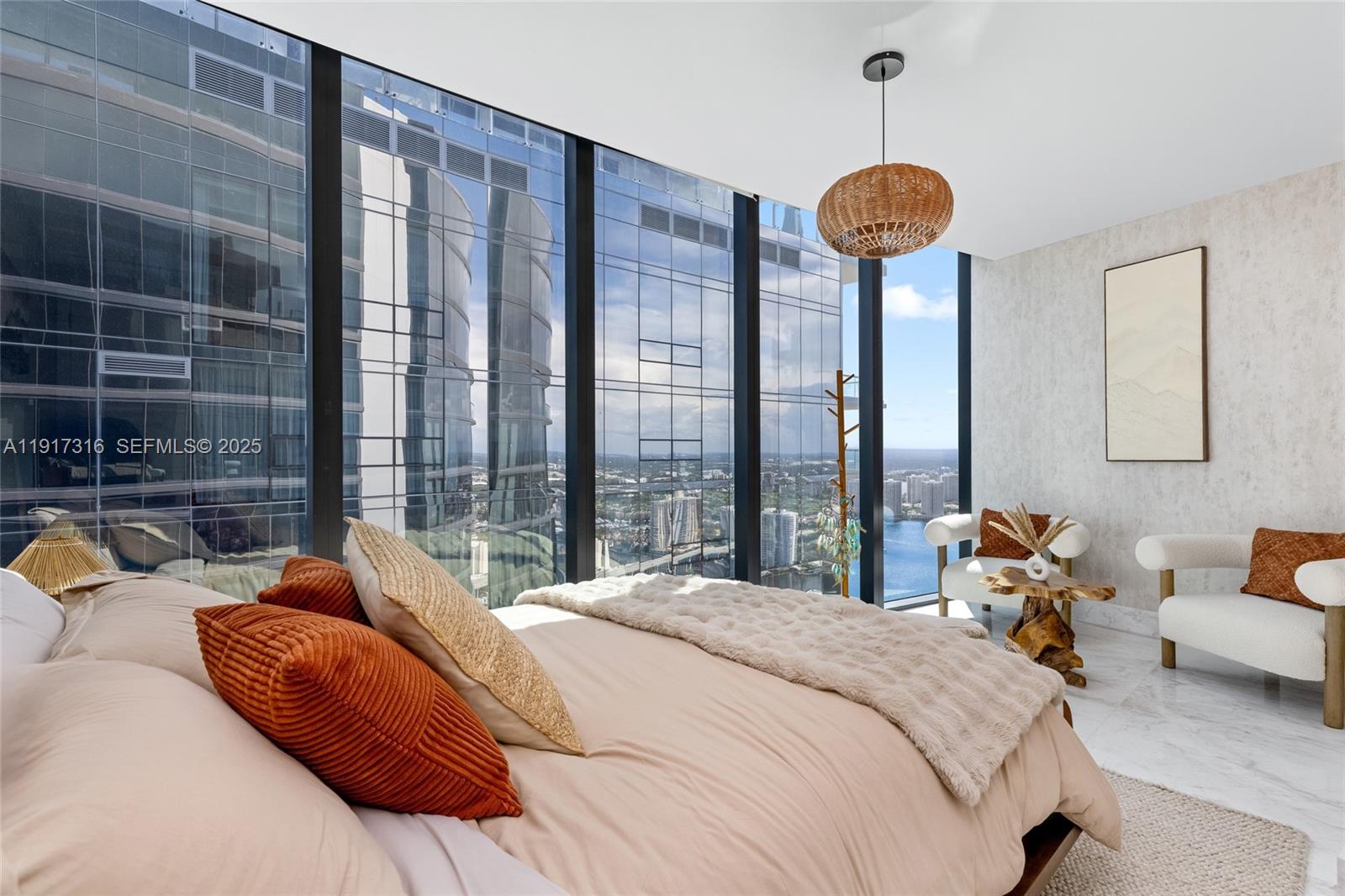 18555 Collins Ave #5501 Sunny Isles Beach, FL 33160