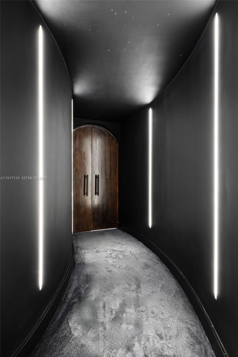 18555 Collins Ave #5501 Sunny Isles Beach, FL 33160