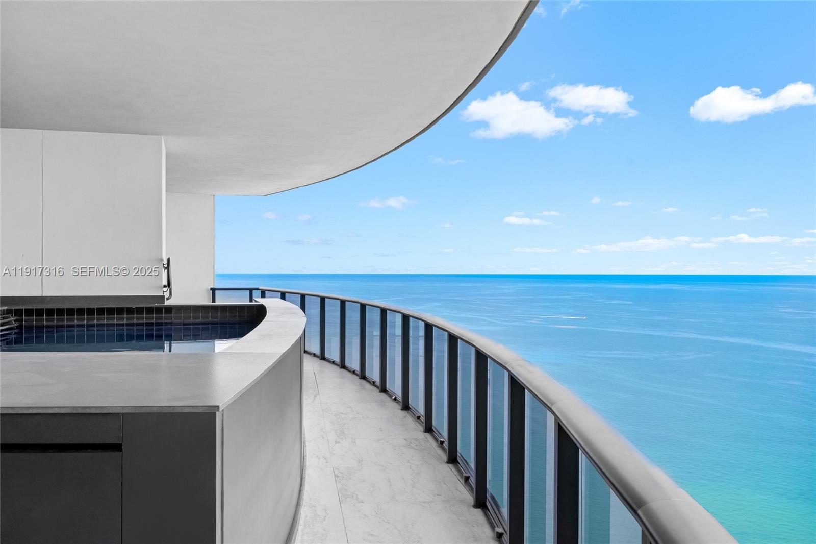 18555 Collins Ave #5501 Sunny Isles Beach, FL 33160