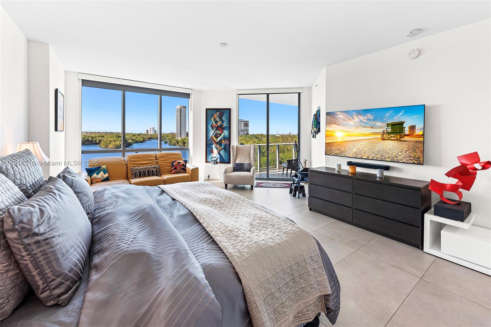 17111 Biscayne Blvd #606 North Miami Beach, FL 33160