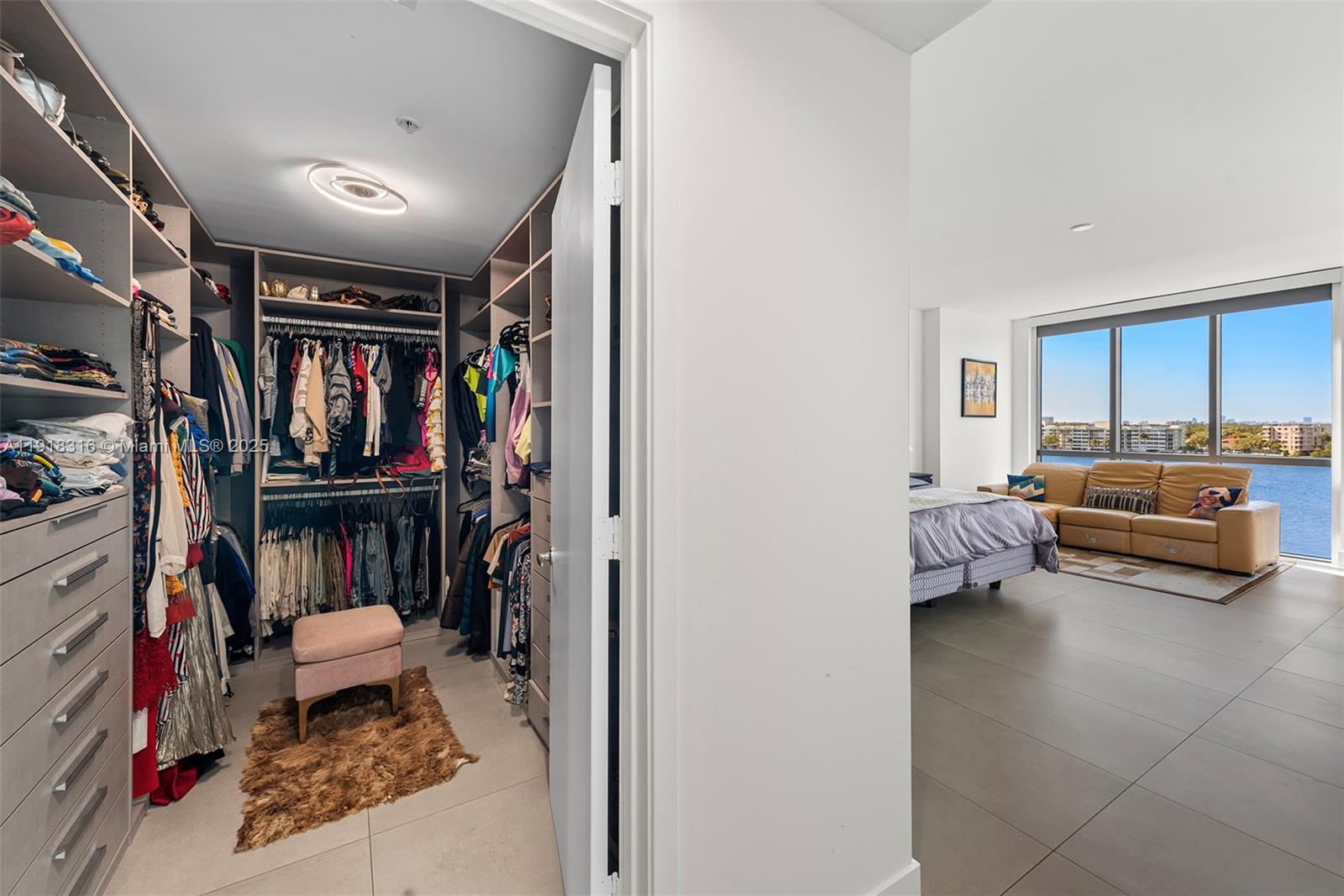 17111 Biscayne Blvd #606 North Miami Beach, FL 33160