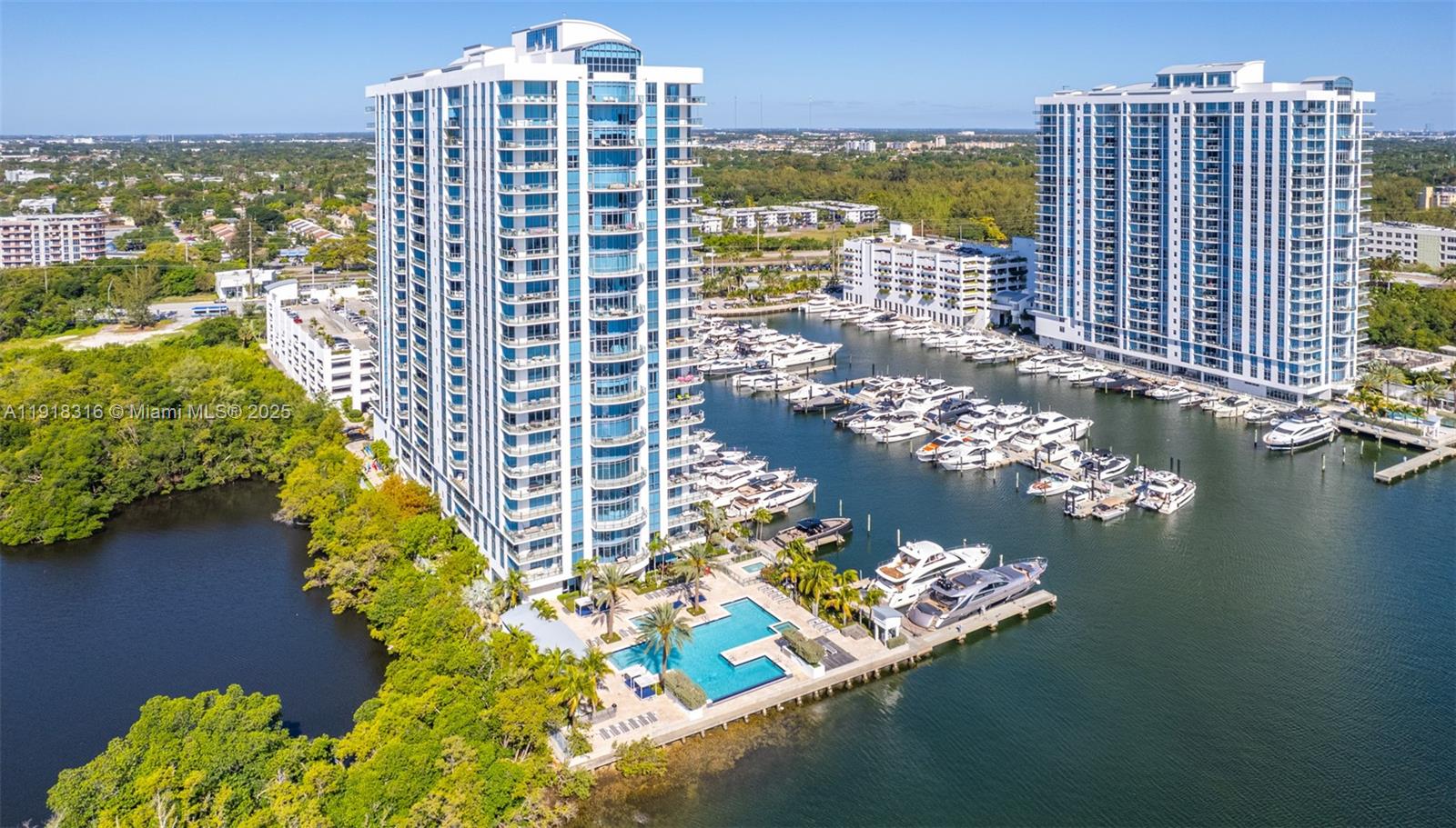 17111 Biscayne Blvd #606 North Miami Beach, FL 33160