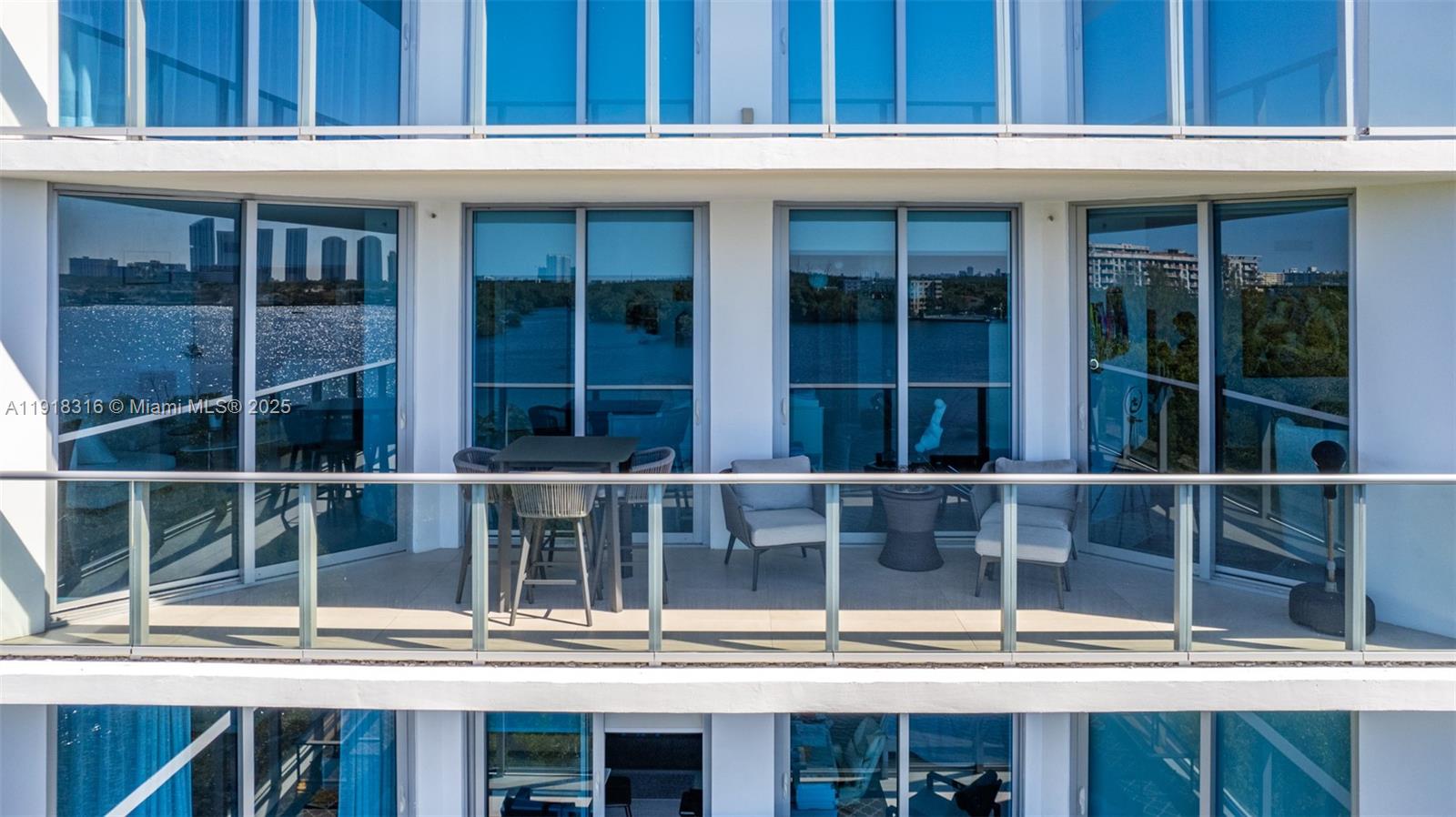 17111 Biscayne Blvd #606 North Miami Beach, FL 33160