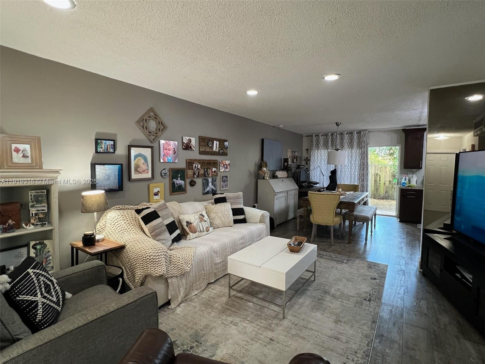 8423 SW 137th Ave #8423