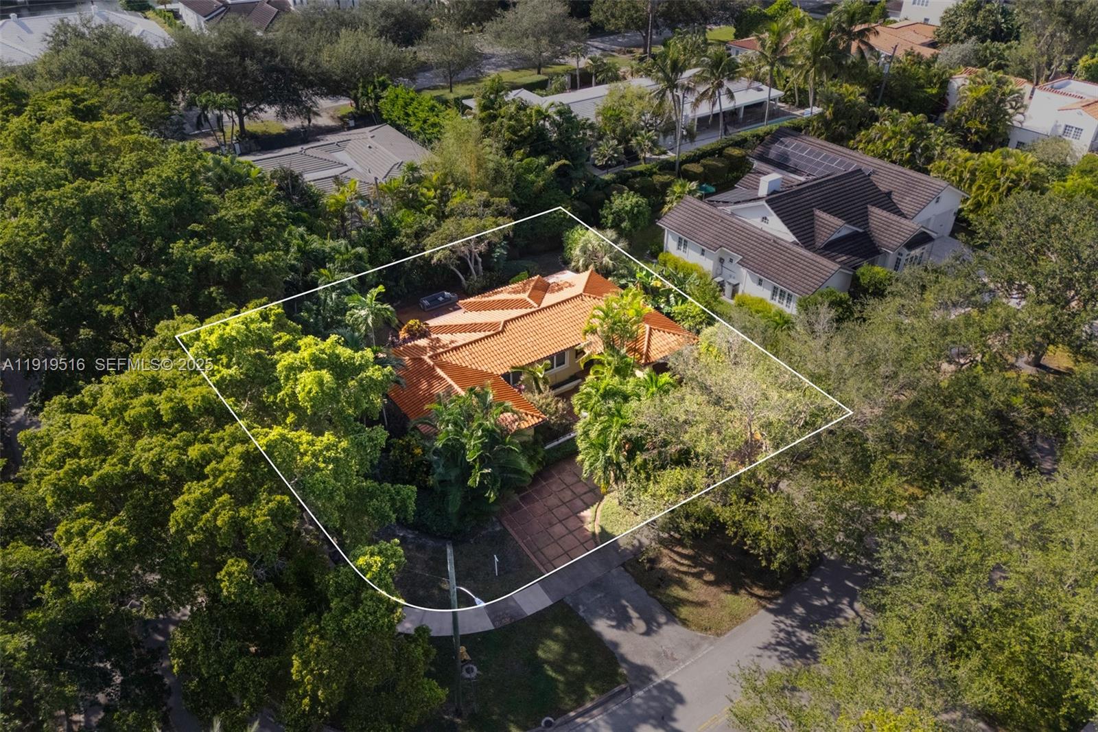 6520 San Vicente St Coral Gables, FL 33146