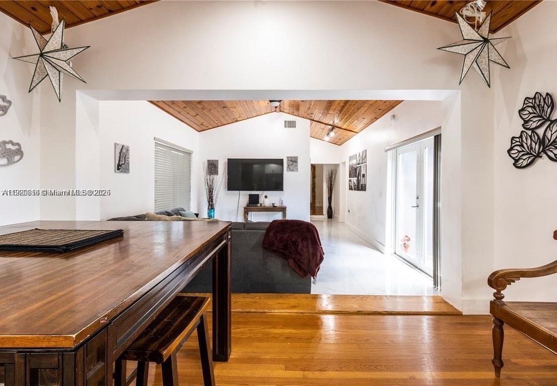 753 NE 81st St Miami, FL 33138