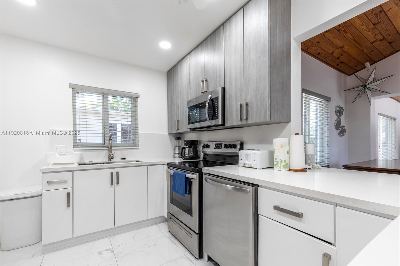 753 NE 81st St Miami, FL 33138