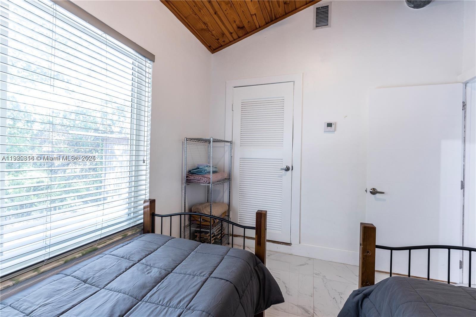 753 NE 81st St Miami, FL 33138