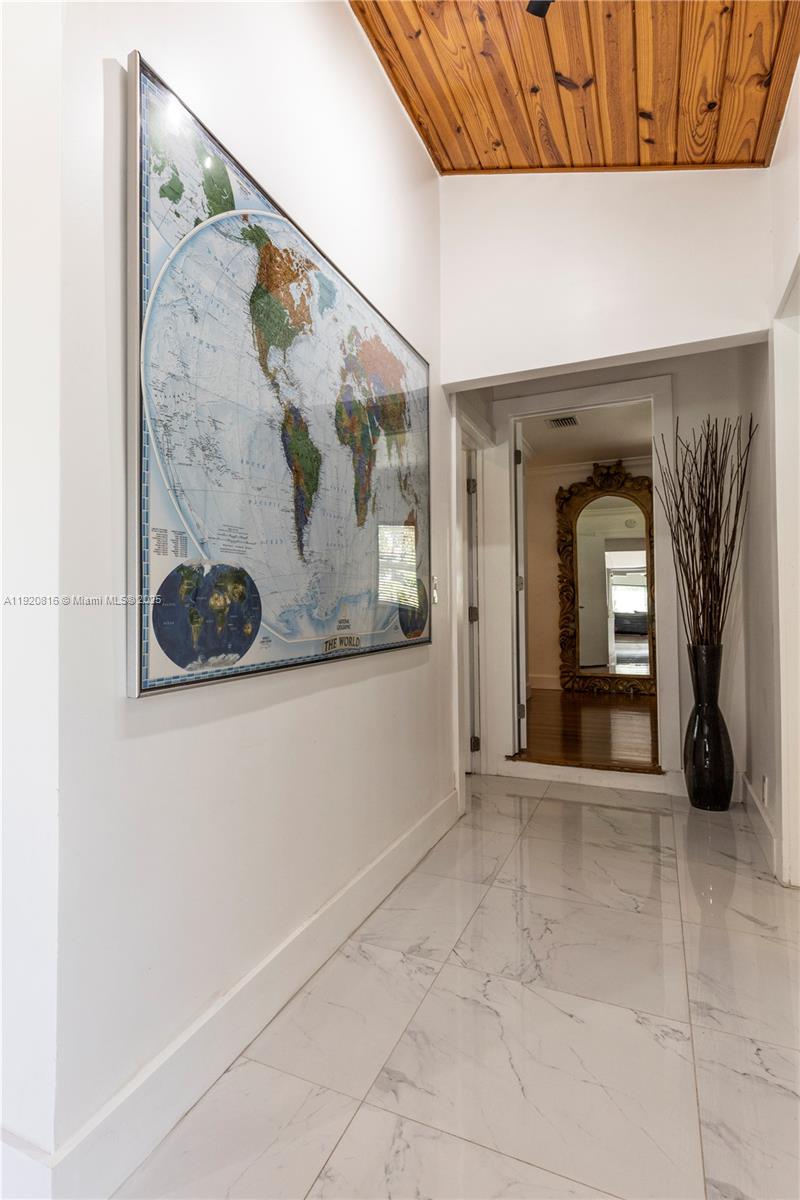 753 NE 81st St Miami, FL 33138