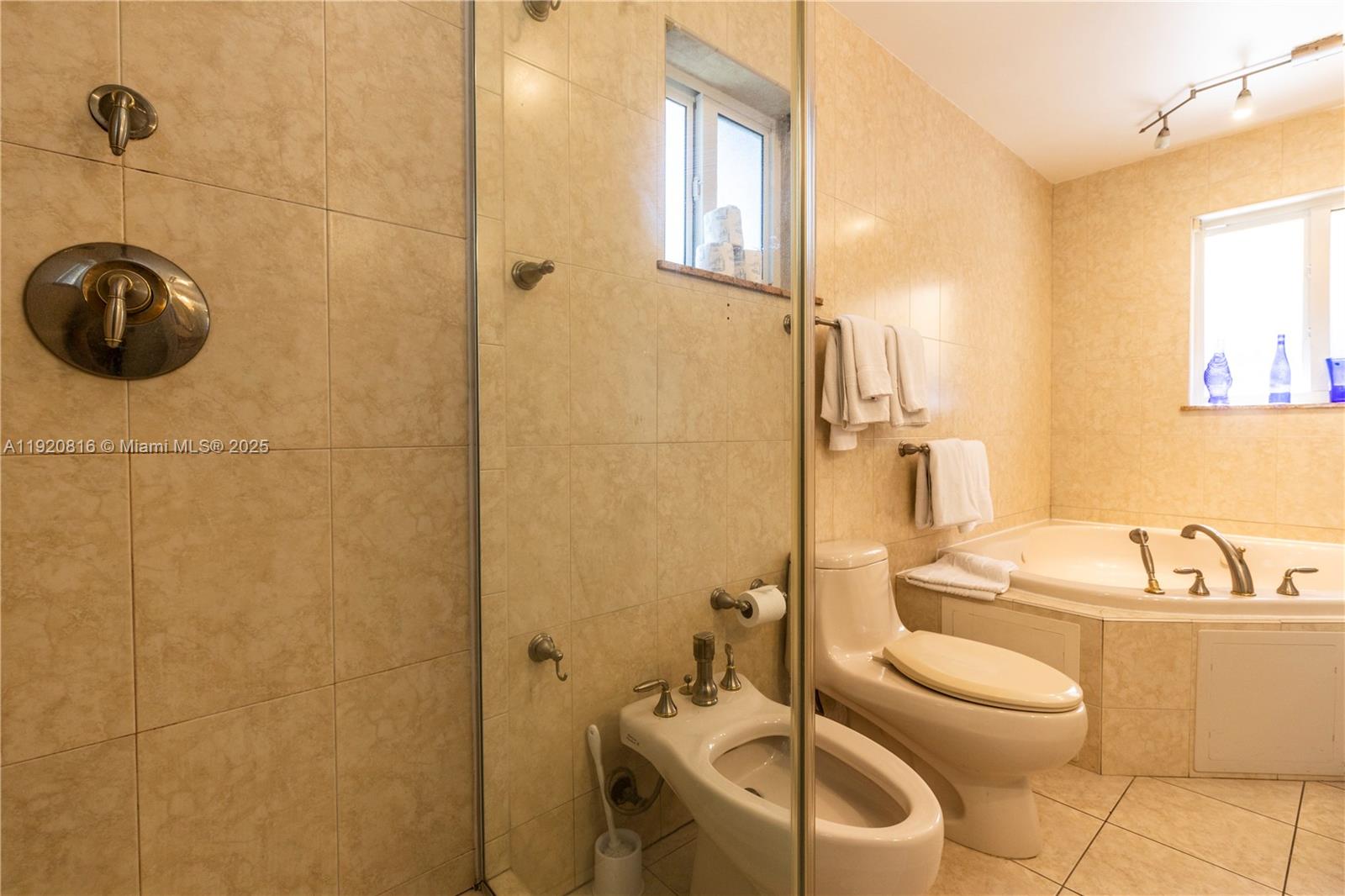 753 NE 81st St Miami, FL 33138