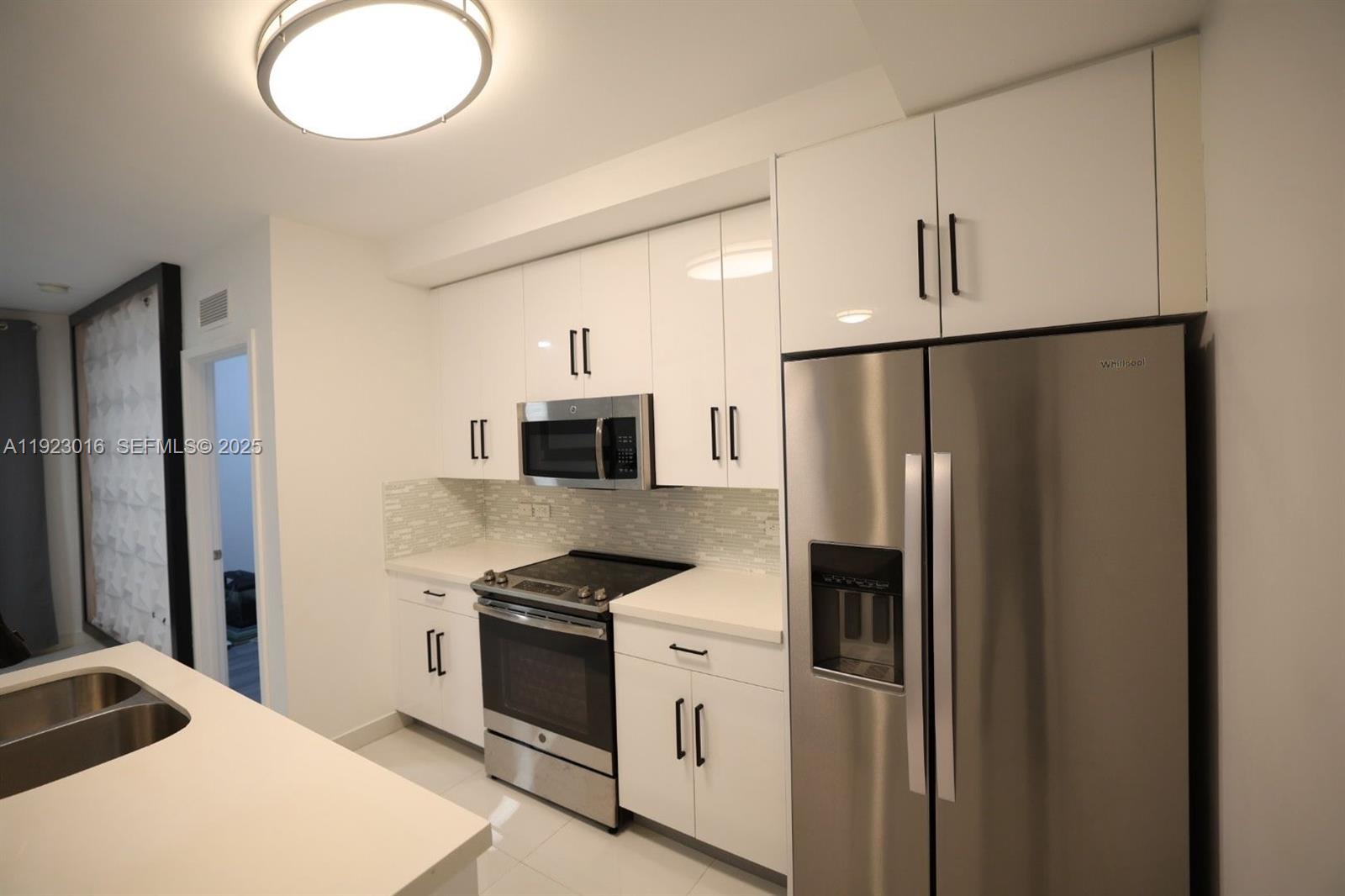 2651 NE 212th Ter #305