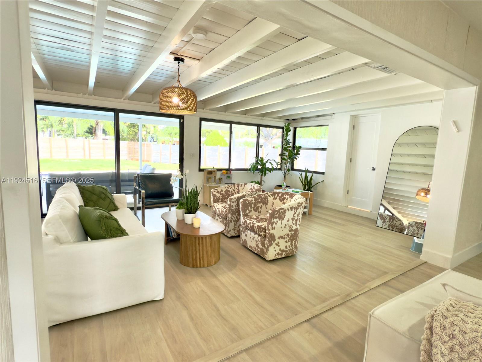 325 NE 121st Ter North Miami, FL 33161