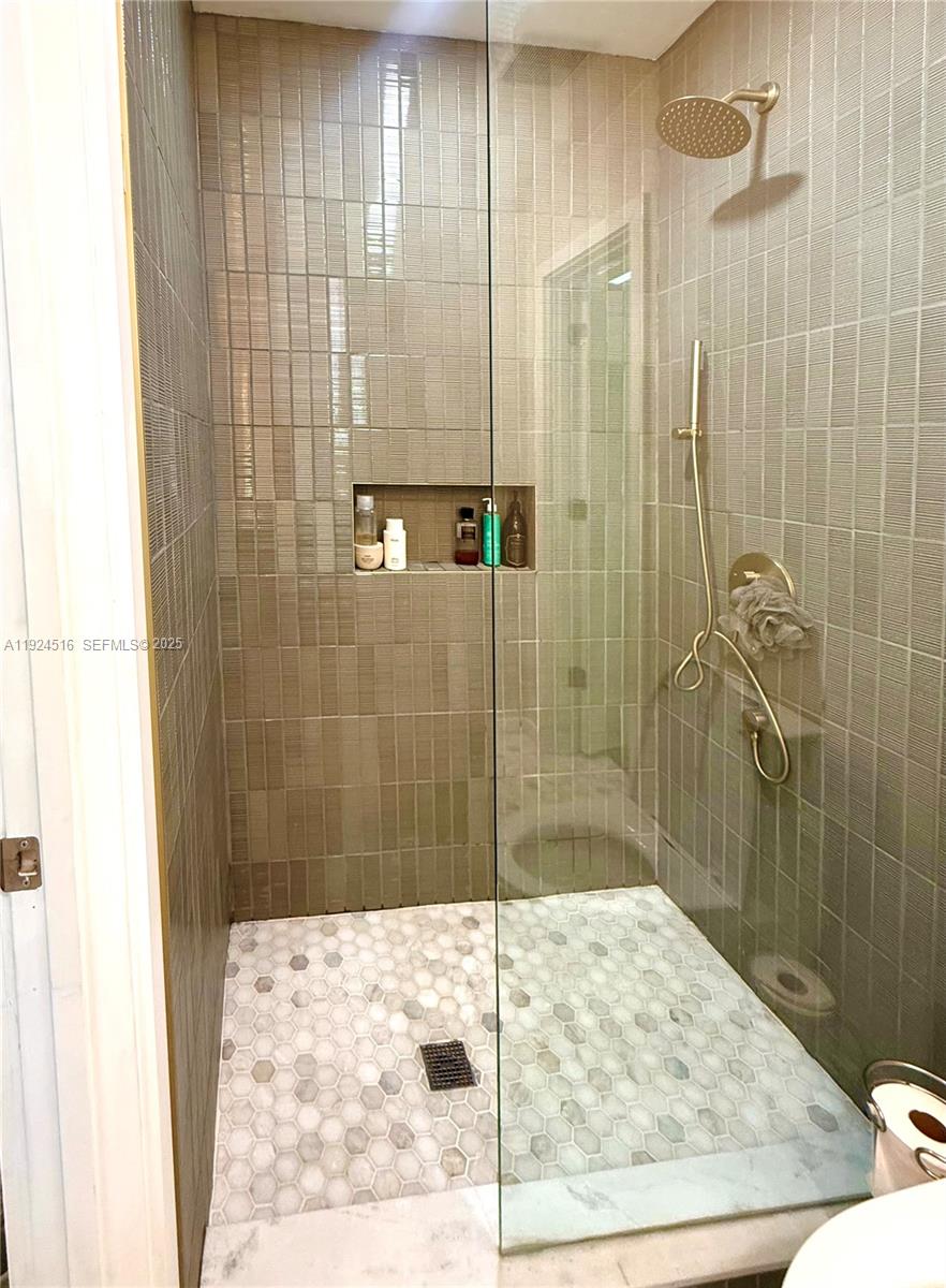 325 NE 121st Ter North Miami, FL 33161