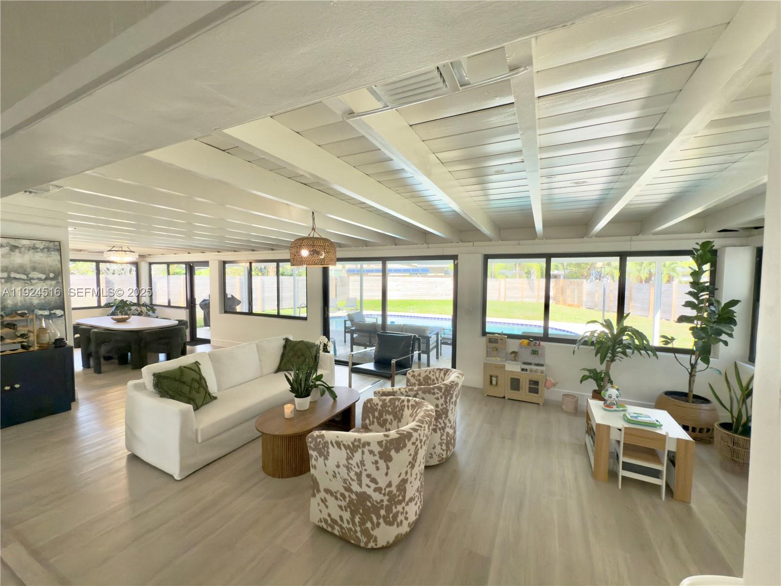 325 NE 121st Ter North Miami, FL 33161