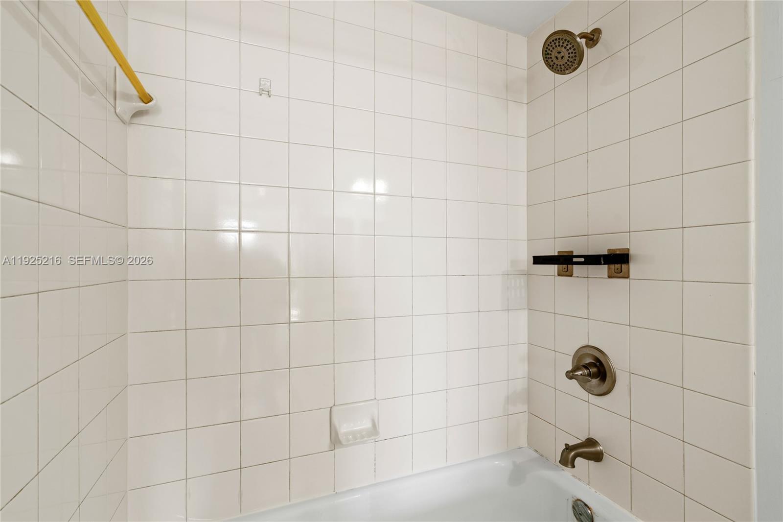 image Courvoisier Courts59