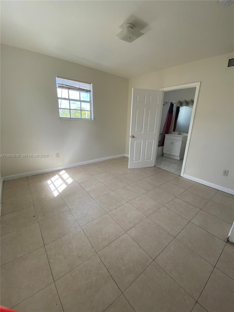 14250 NW 22nd Ave #4 Opa Locka, FL 33054