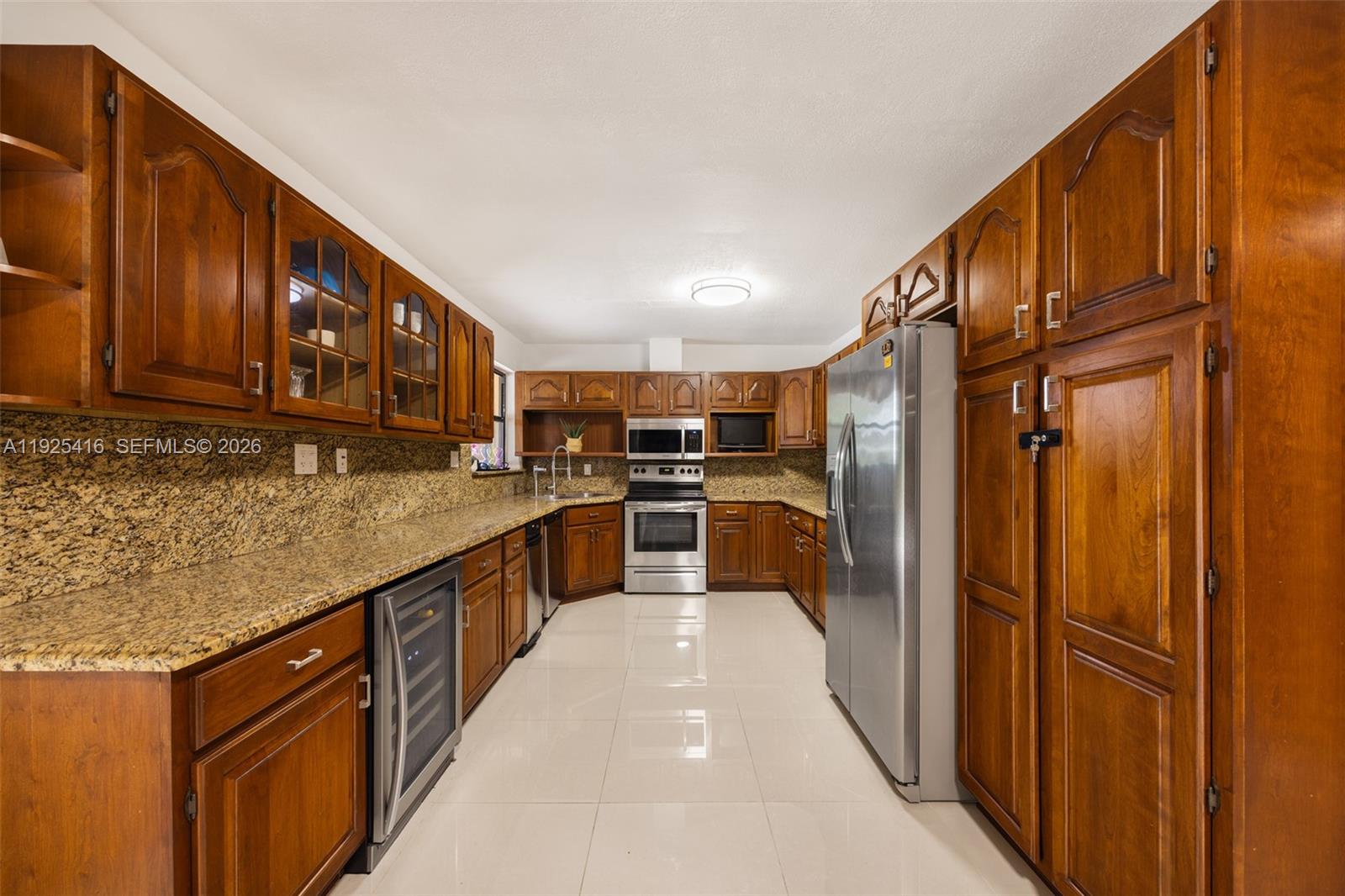 20450 SW 198th Ave Miami, FL 33187