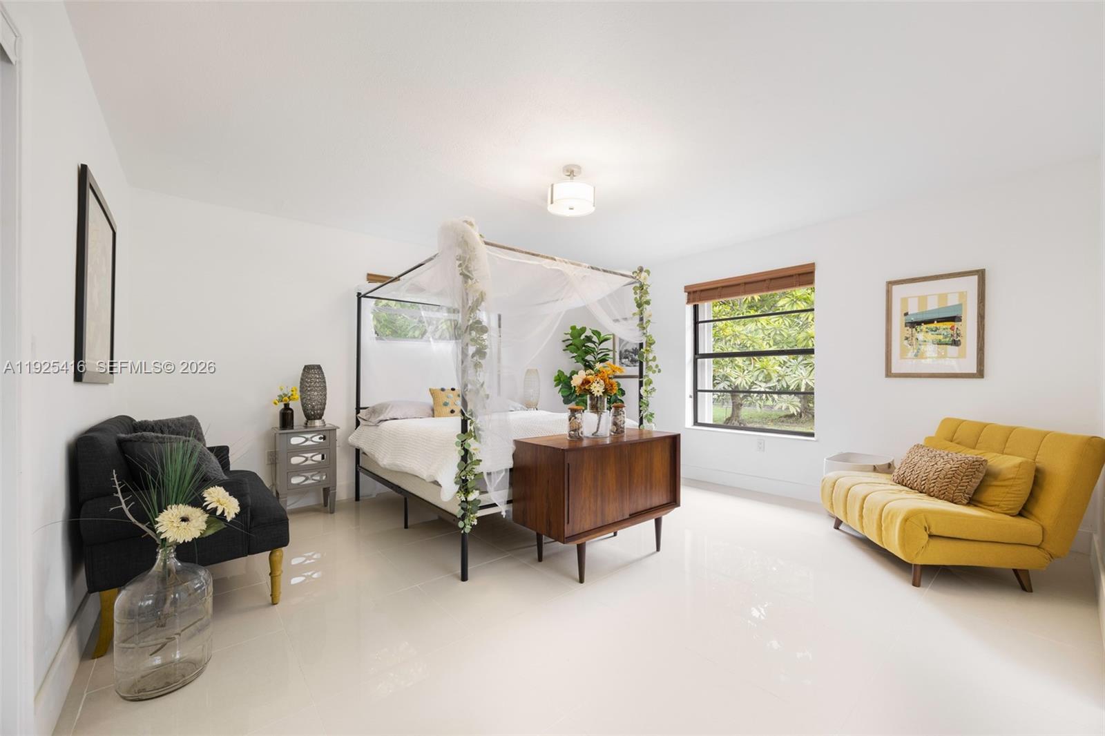 20450 SW 198th Ave Miami, FL 33187