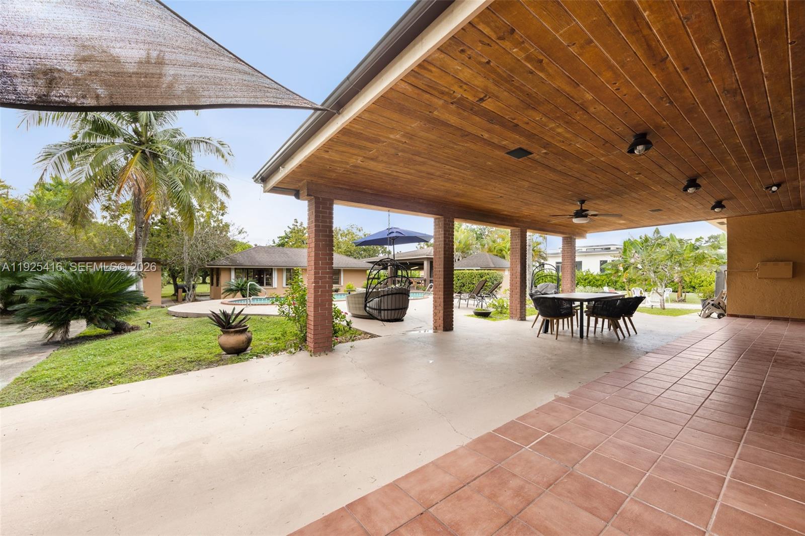 20450 SW 198th Ave Miami, FL 33187